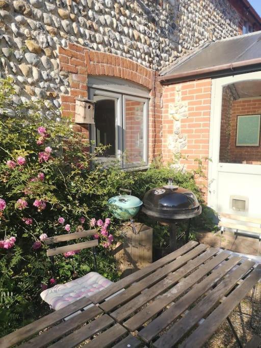 Heath Cottage Lower Southrepps North Norfolk Cromer Kültér fotó